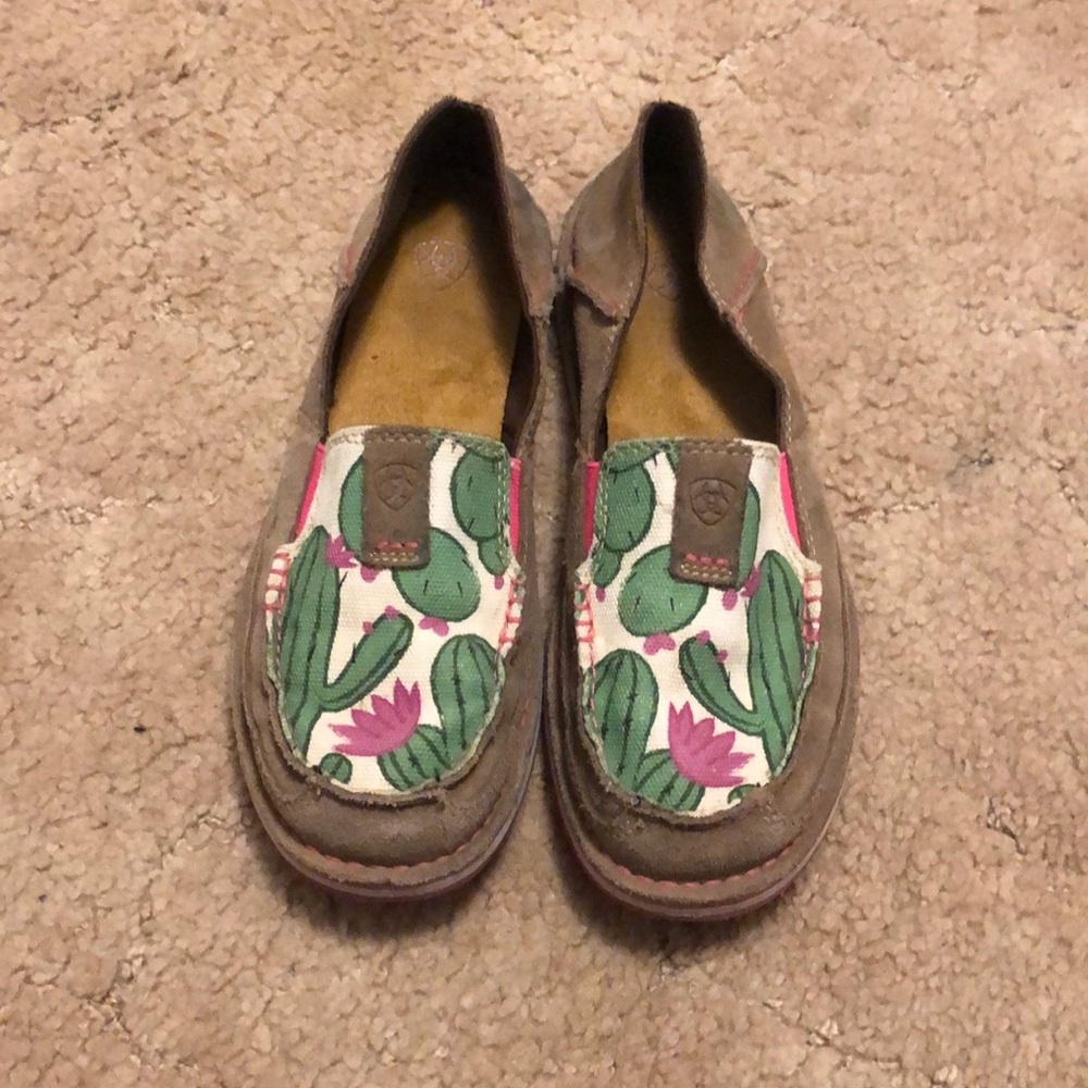 Cactus Ariat Cruisers